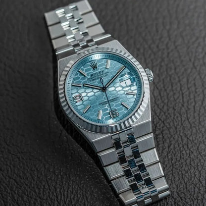 Rolex  Land-Dweller